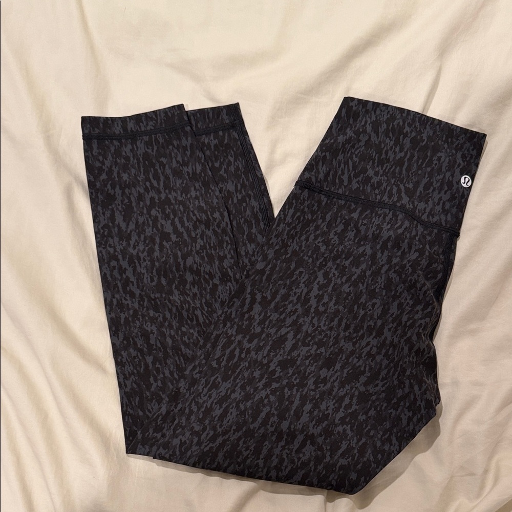 lululemon cropped wunder under like new